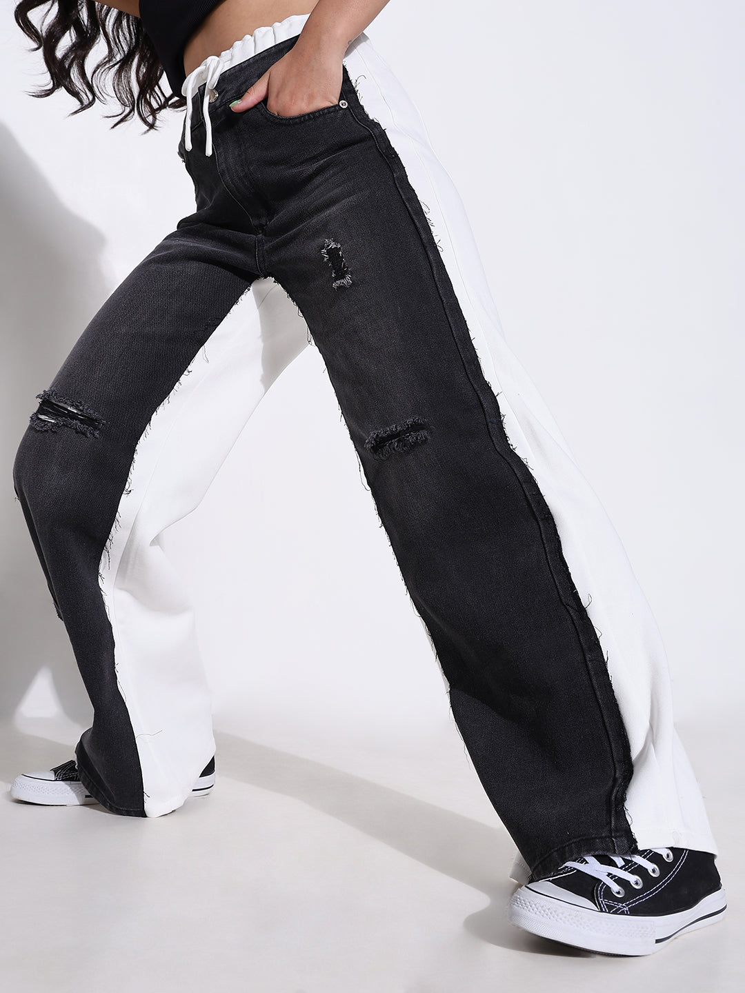 Women Solid Charcoal Jogger Jeans