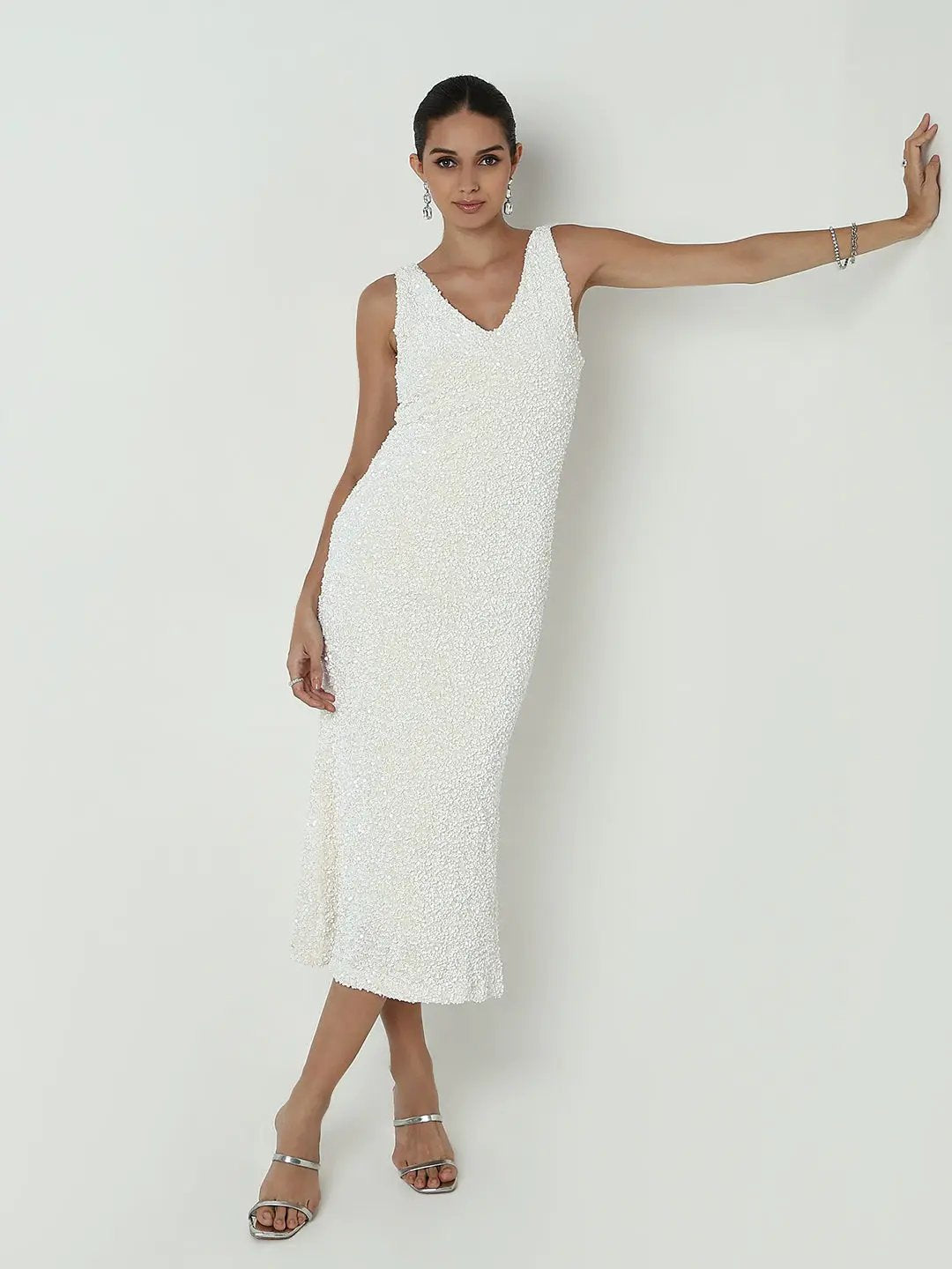 Shop Women's Sequin White V-Neck Bodycon Midi Dress| Showoffff Shop Women's Sequin White V-Neck Bodycon Midi Dress| Showoffff
