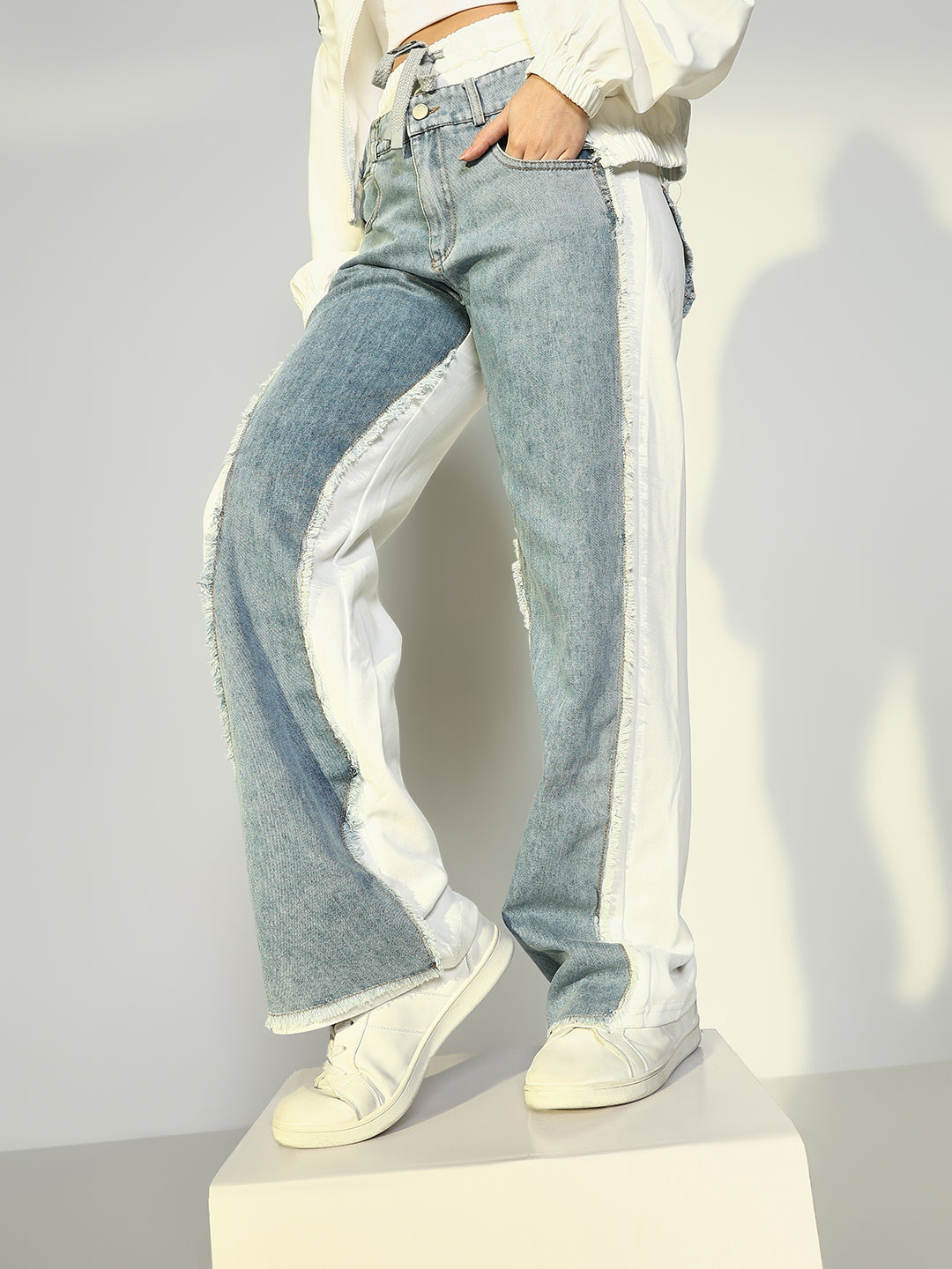 Women Solid White Jogger Jeans