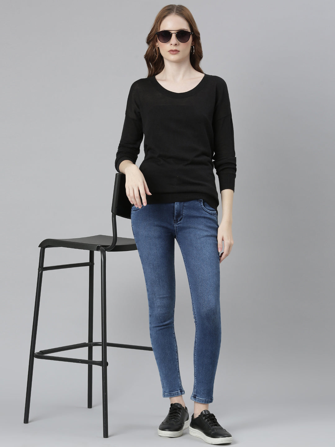 Women Black Solid Regular Top