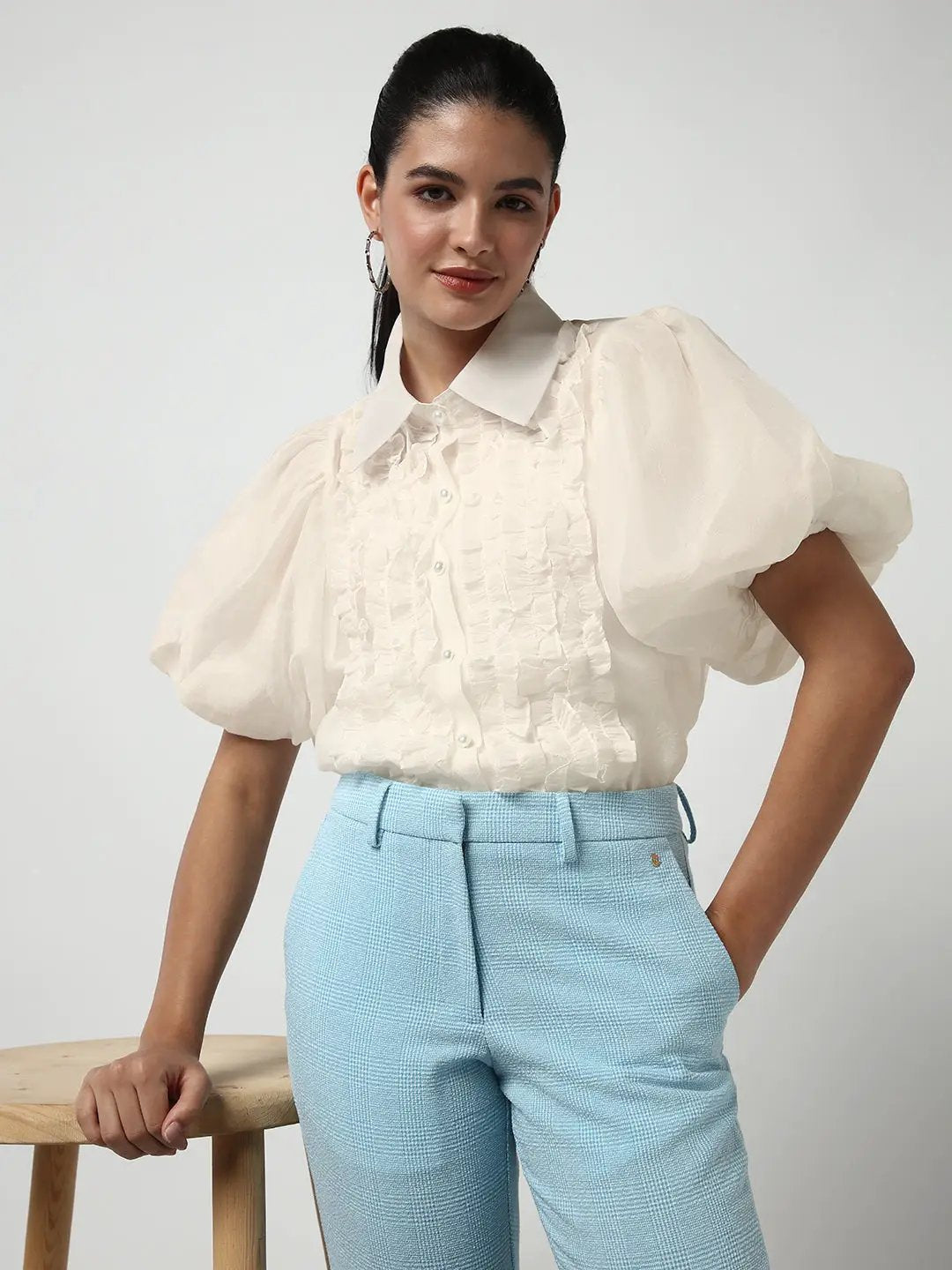 Women's Ruffle Cream Puff Sleeve Shirt