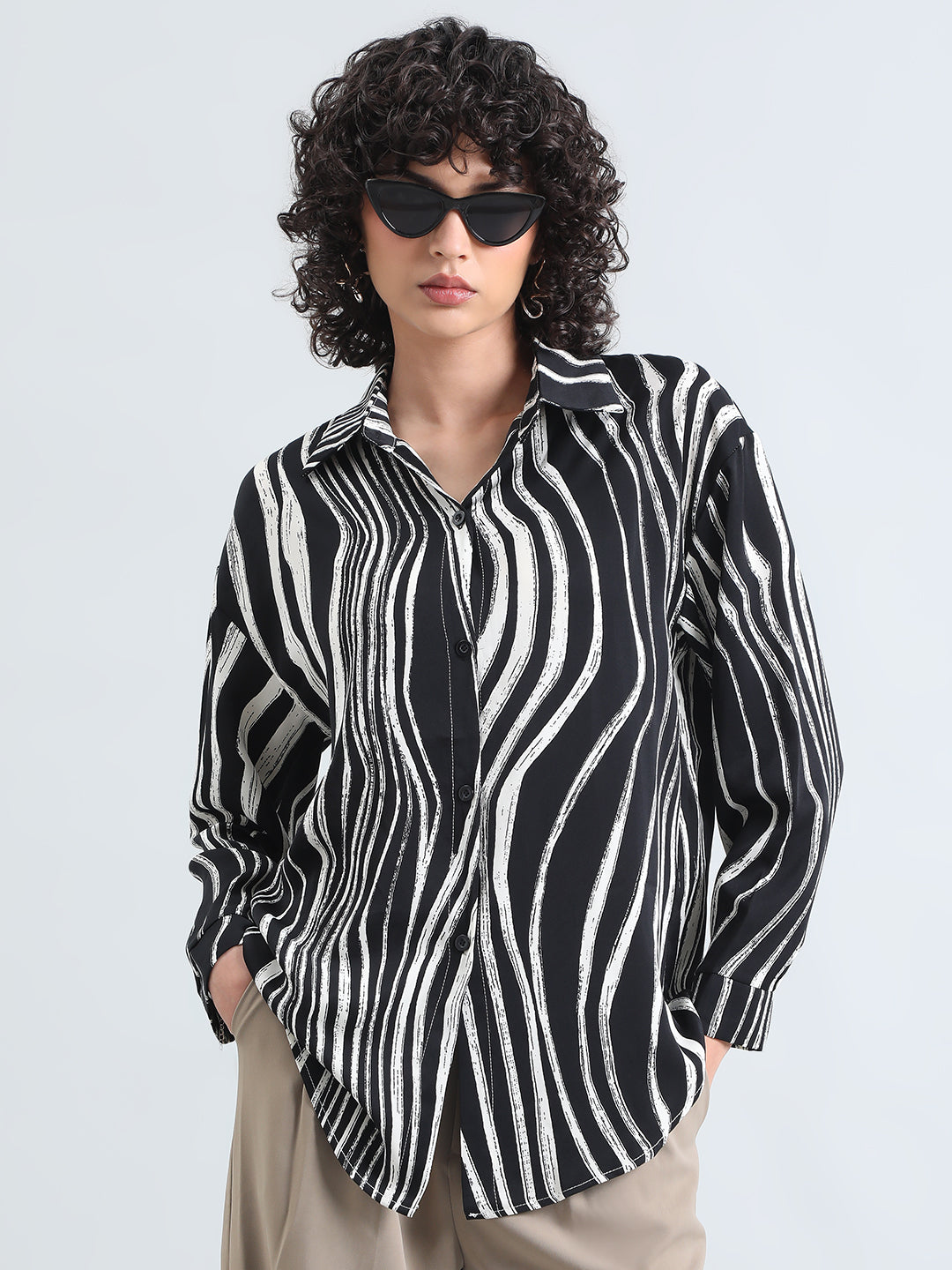 Women's Abstract Print Black & White Long Sleeve Shirt