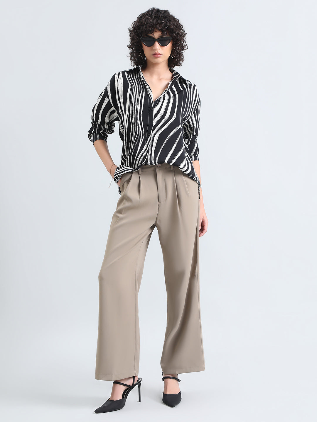 Women's Abstract Print Black & White Long Sleeve Shirt