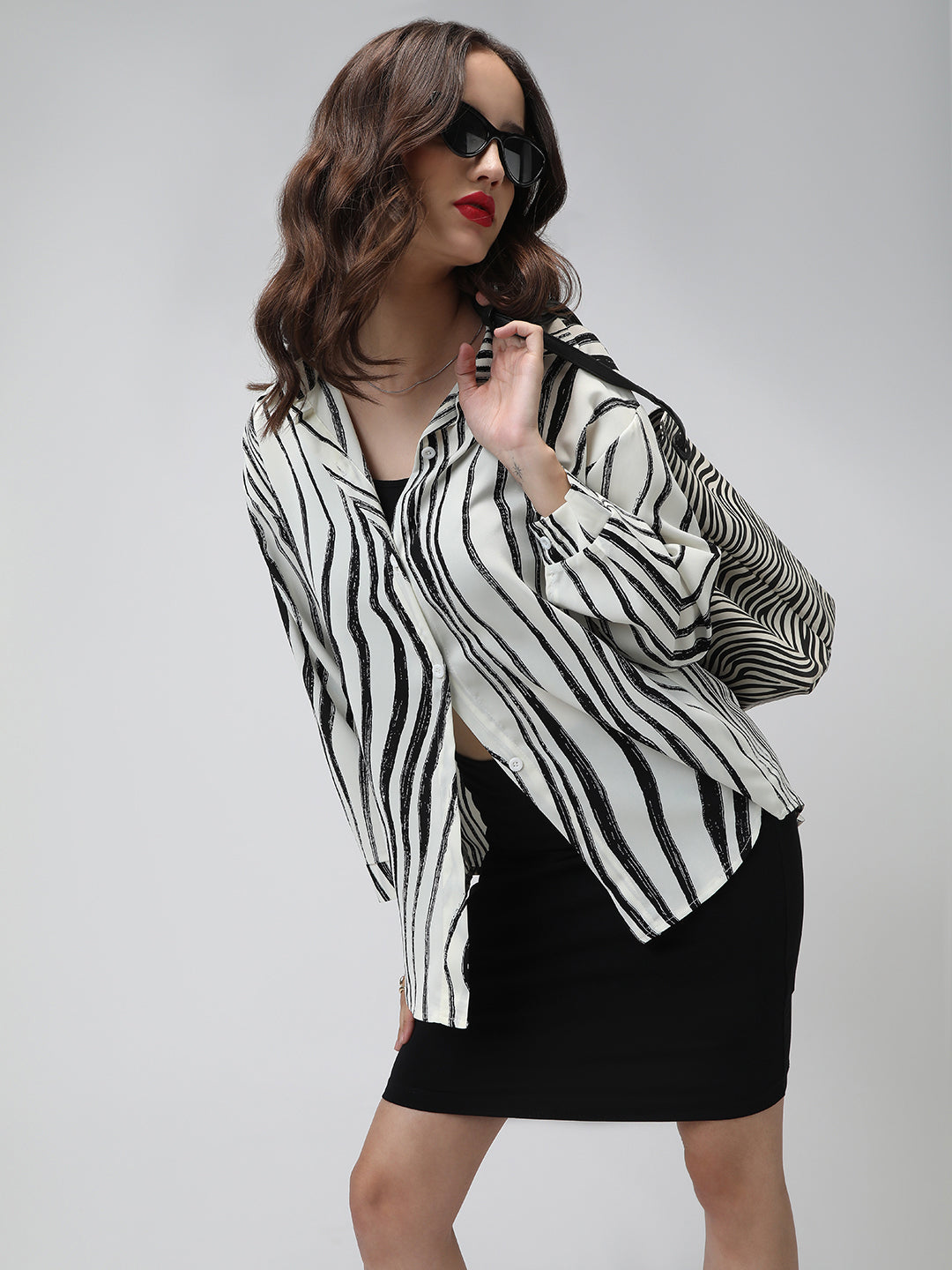 Women's Abstract Print Off-White Long Sleeve Shirt