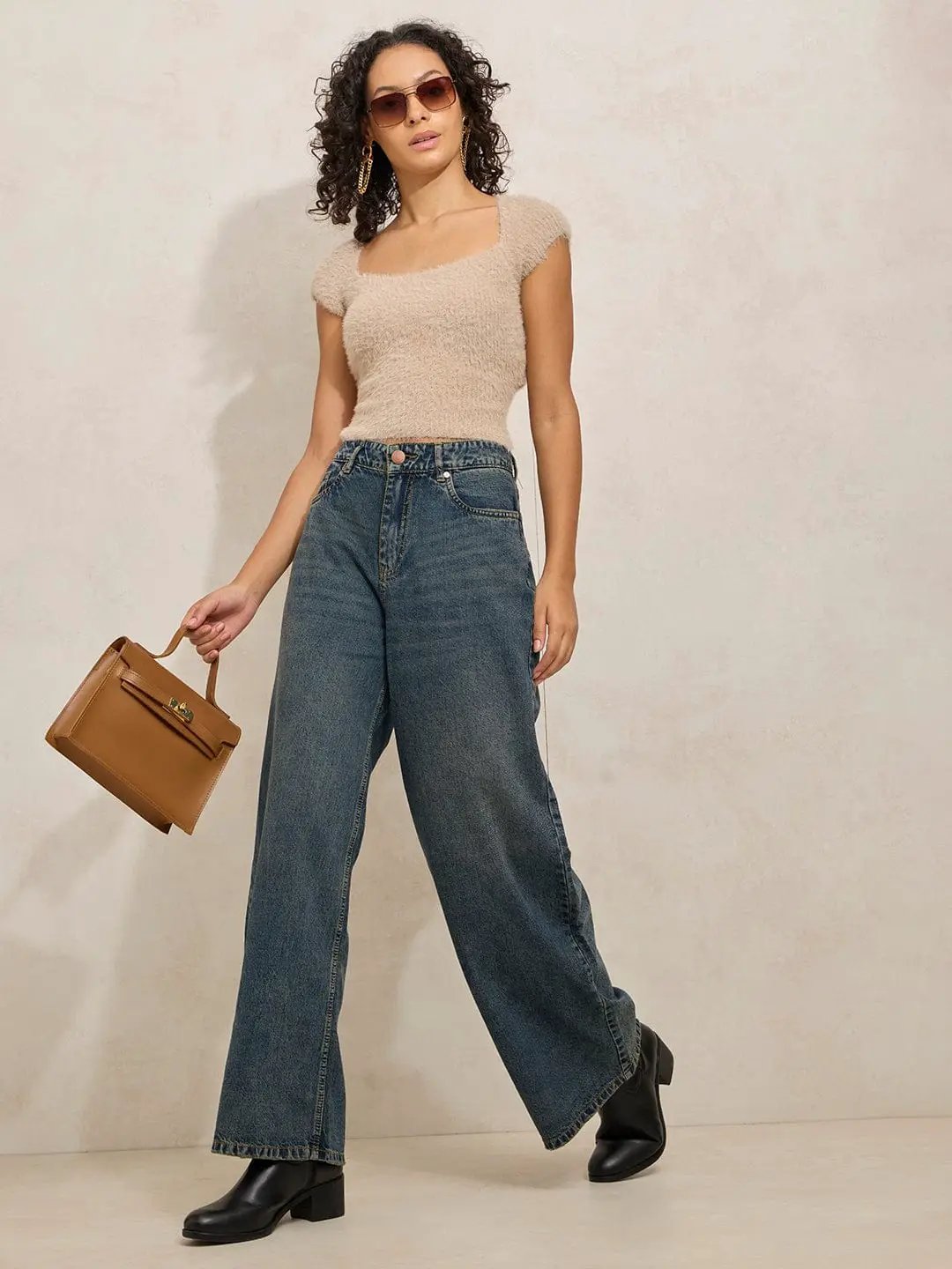 Women's Beige Square Neck Solid Crop Top - from SHOWOFFFF
