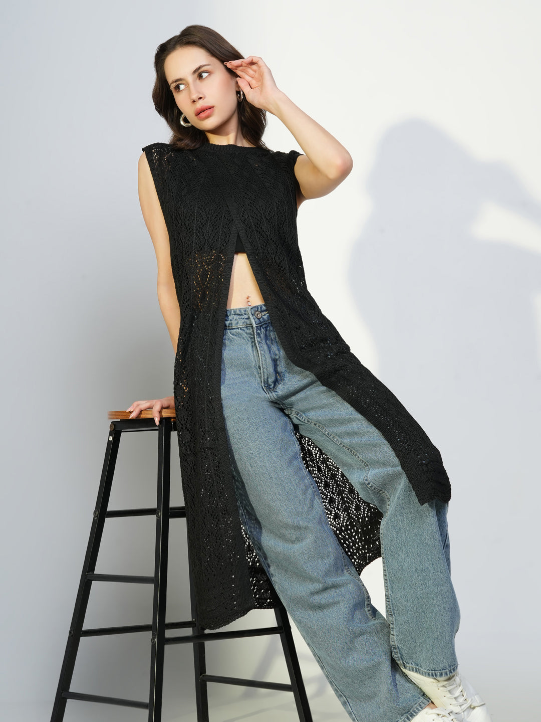 Women Black Solid Longline Shrug