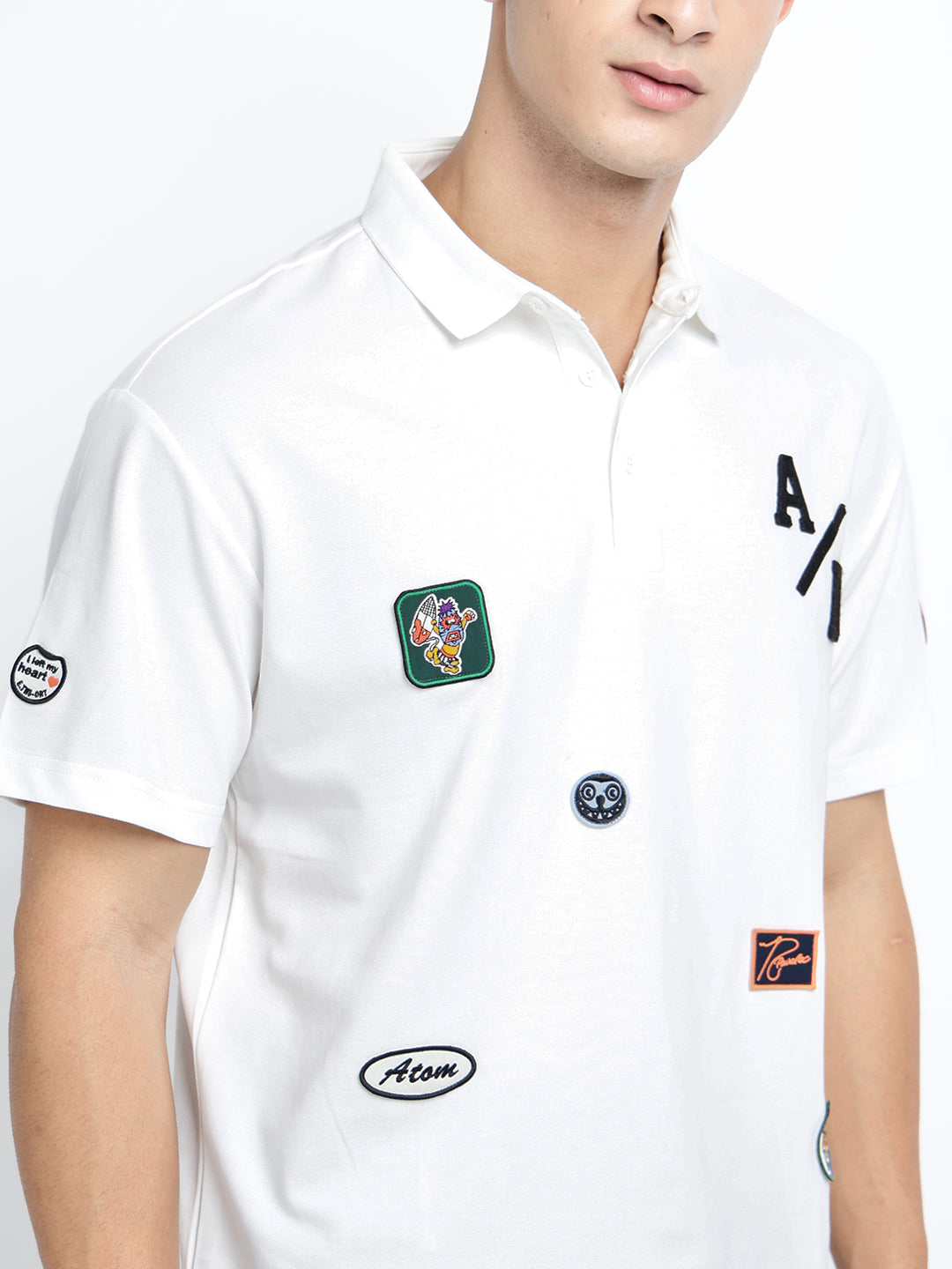 Mne's White Polo Collar T-Shirt with Embroidered Patchwork Design