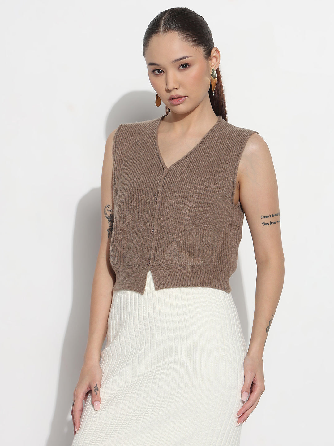 Women's Ribbed Brown V-Neck Sleeveless Knitted Top