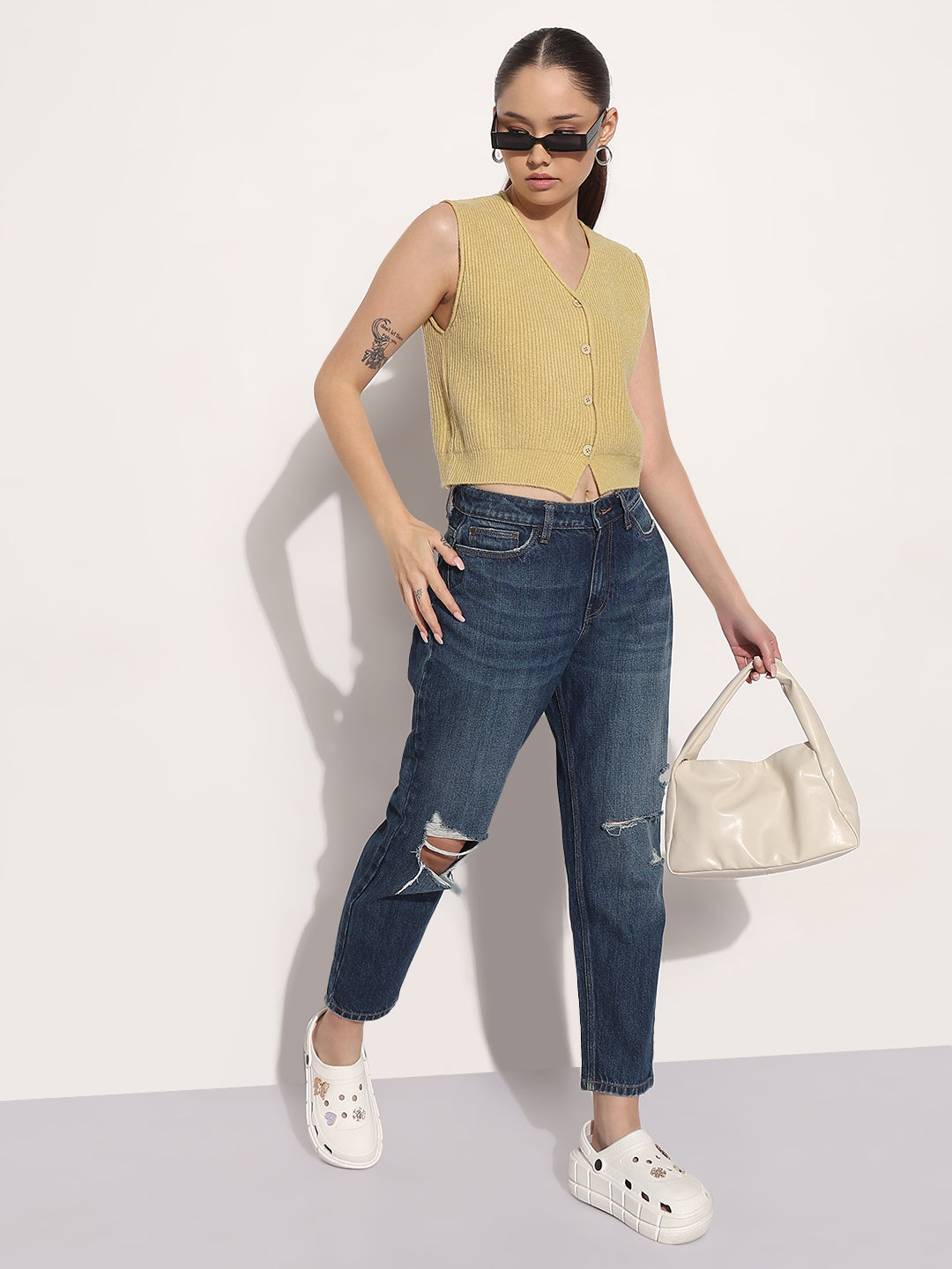 Women's Ribbed Mustard V-Neck Sleeveless Knitted Top