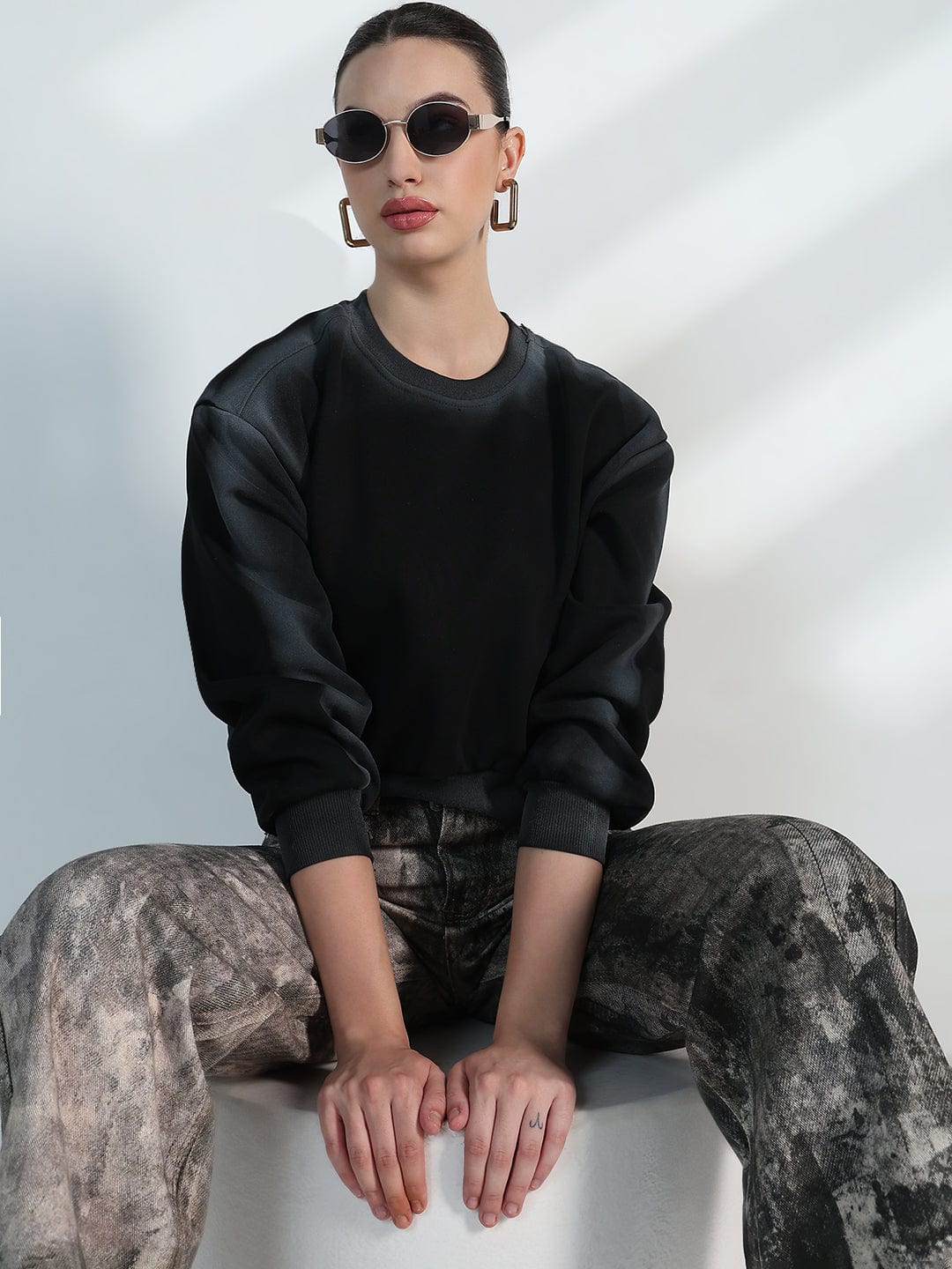 Women's Black Round neck Oversized Sweatshirt