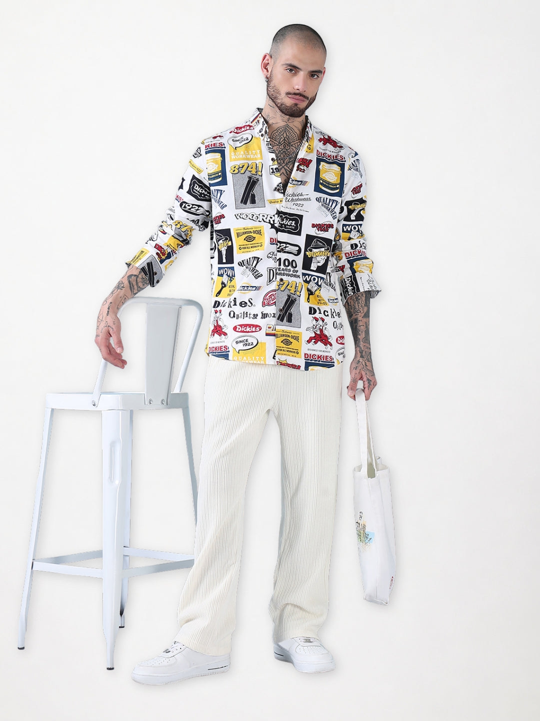 Men's White Graphic printed Slim Fit Full Sleeves Shirt