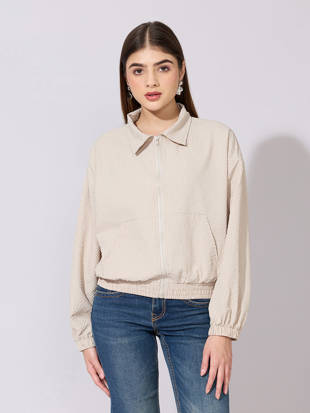 Women's Textured Beige Zip-Up Jacket with Shirt Collar
