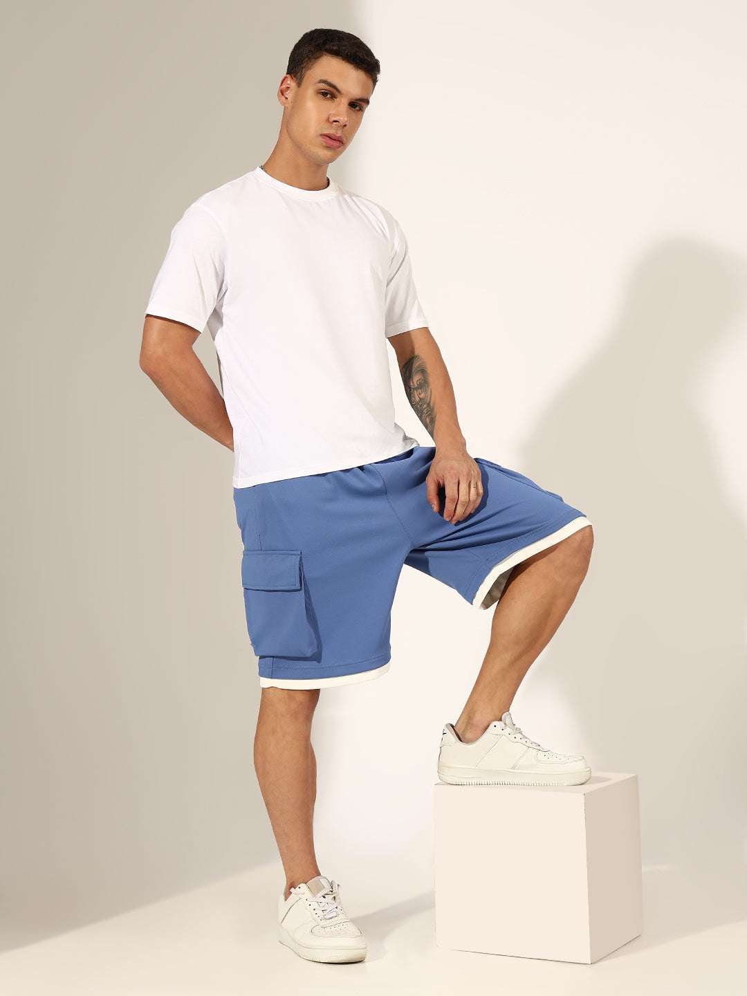 Men's Blue Relaxed Fit Shorts with Cargo Pockets