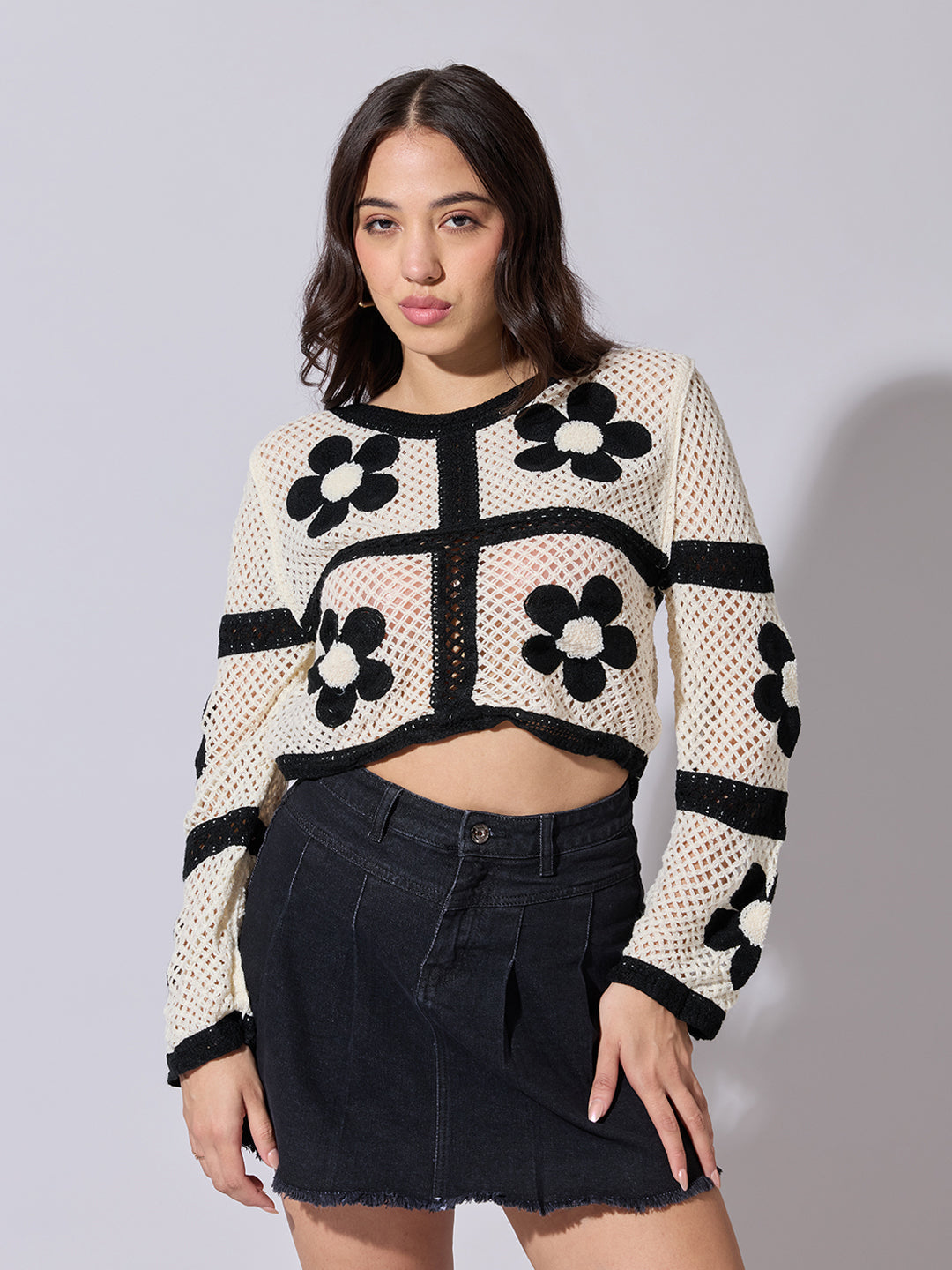 Women's Cream Floral Crochet Pattern Crop Top