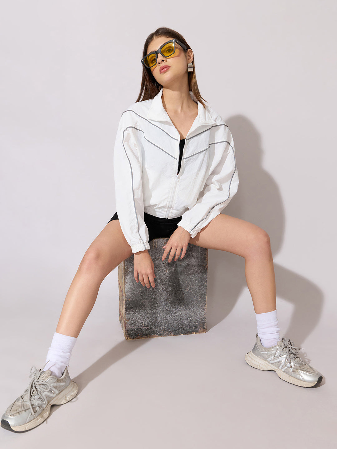 Women's White Contrast Trim Zip-Up Jacket