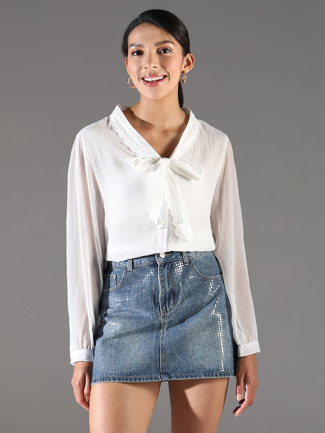 Women White Solid Top