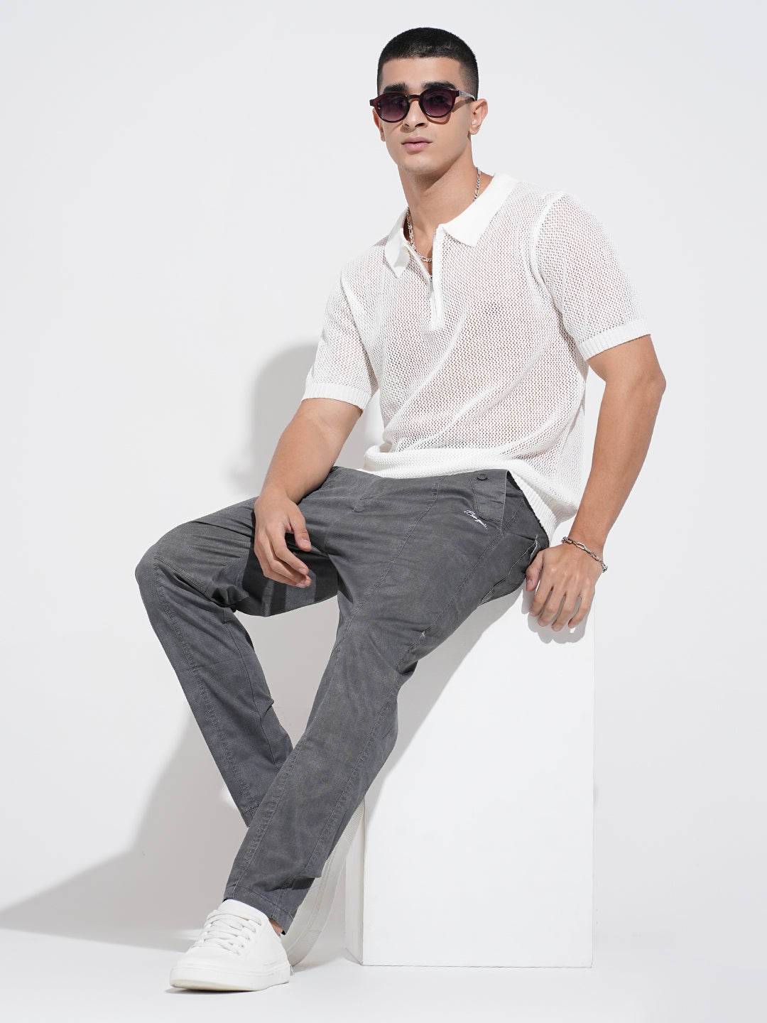 Men's Grey Regular Fit Panelled Trousers with Stylized Pockets