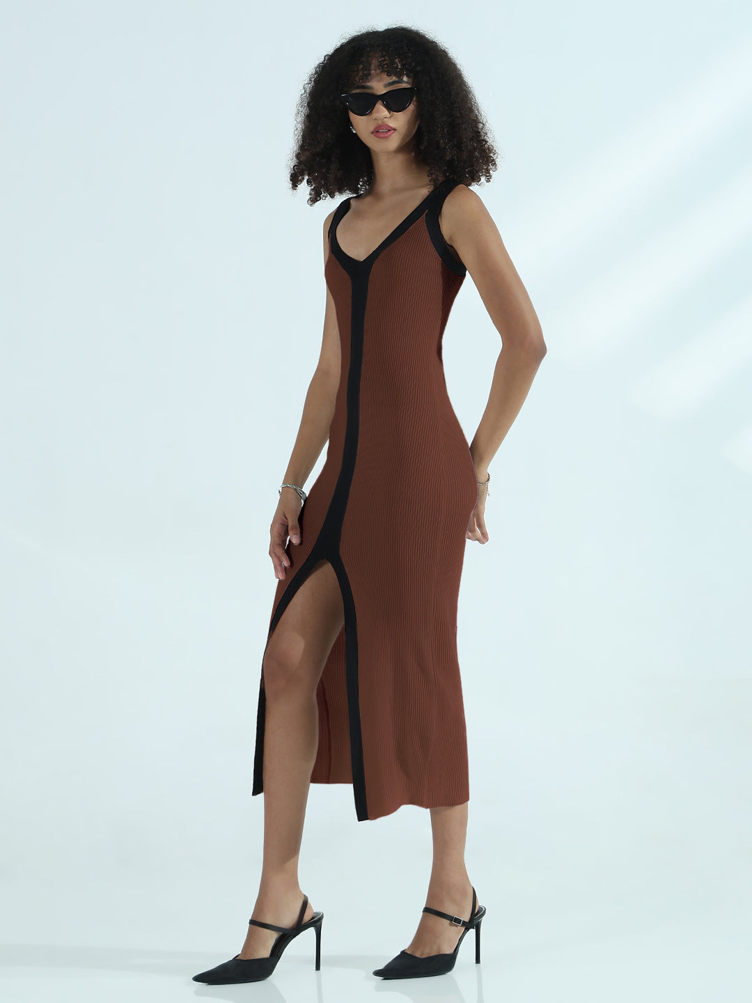 Women's Ribbed Brown V-Neck Sleevless Dress with Front Slit and Contrast Trim Detail