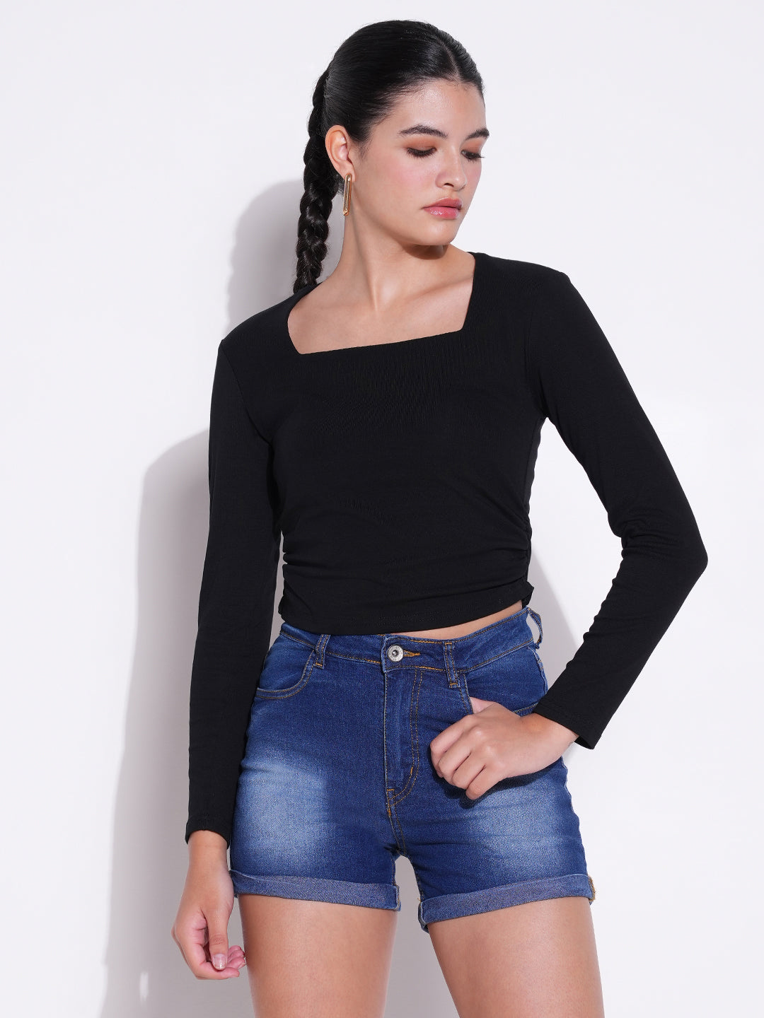 Women Black Solid Crop Top