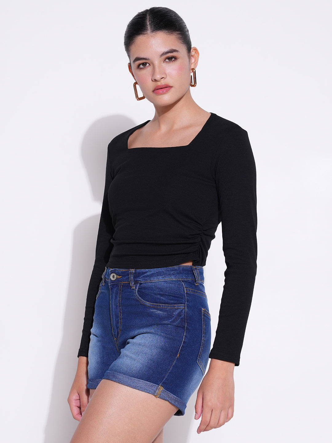 Women Black Solid Crop Top