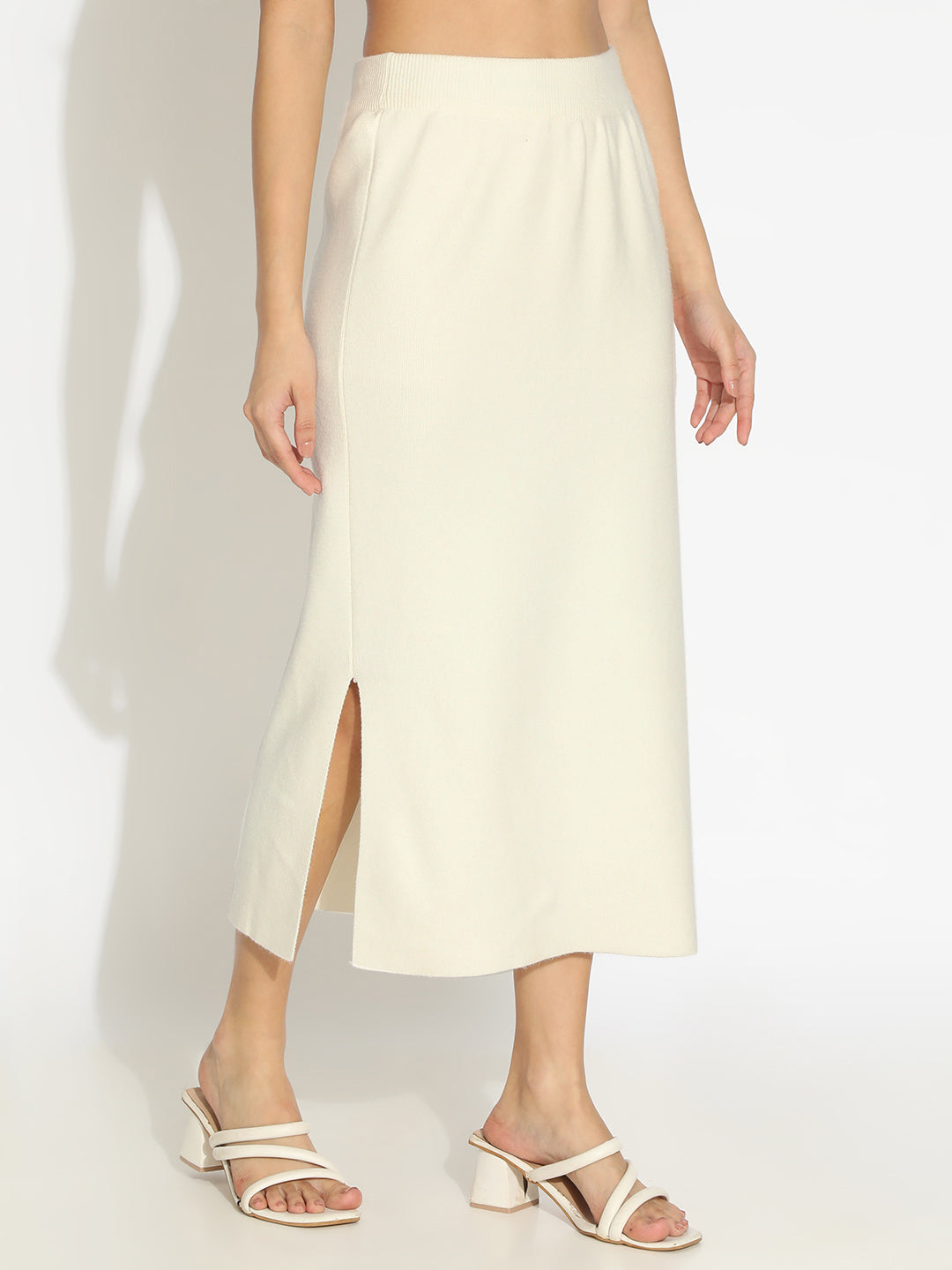 Women's Off White Straight Midi Skirt with Side Slit