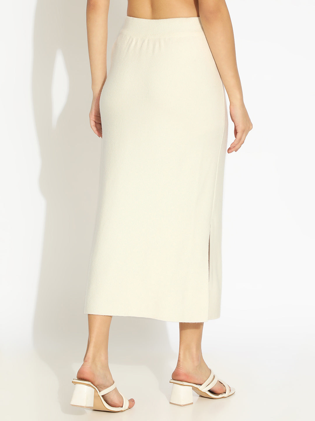 Women's Off White Straight Midi Skirt with Side Slit
