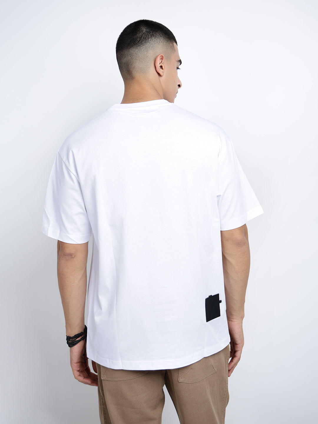 Men's Graphic Print White Short Sleeves Round Neck Relaxed Fit T-Shirt