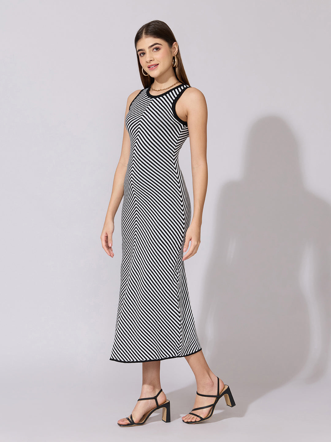 Women's Chevron Striped Black Midi Dress