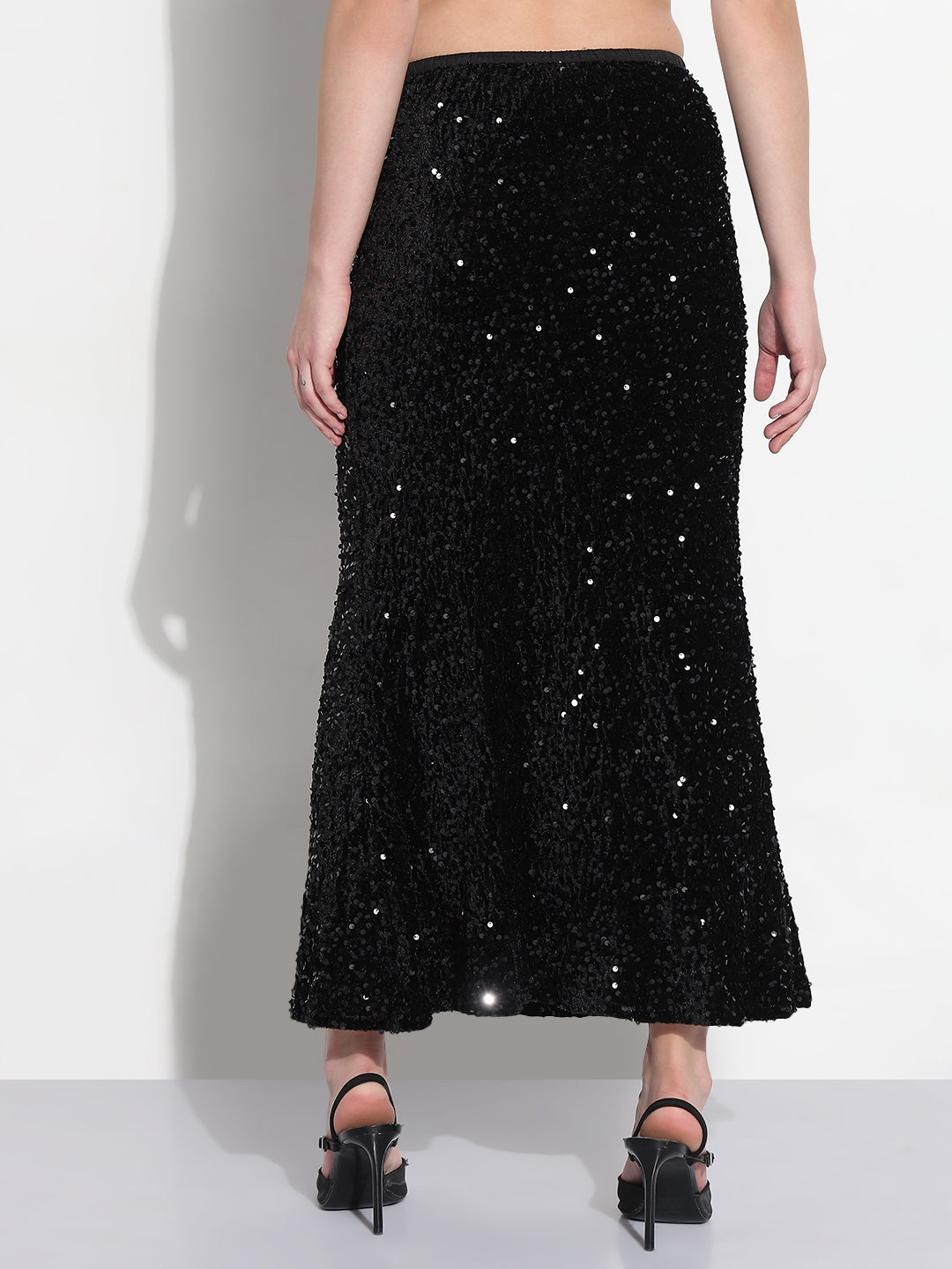 Women's Embellished Black Velvet A-Line Midi Skirt