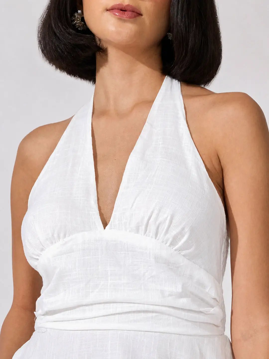 Women's White Sleeveless Maxi Dress with Tie-Up Neck