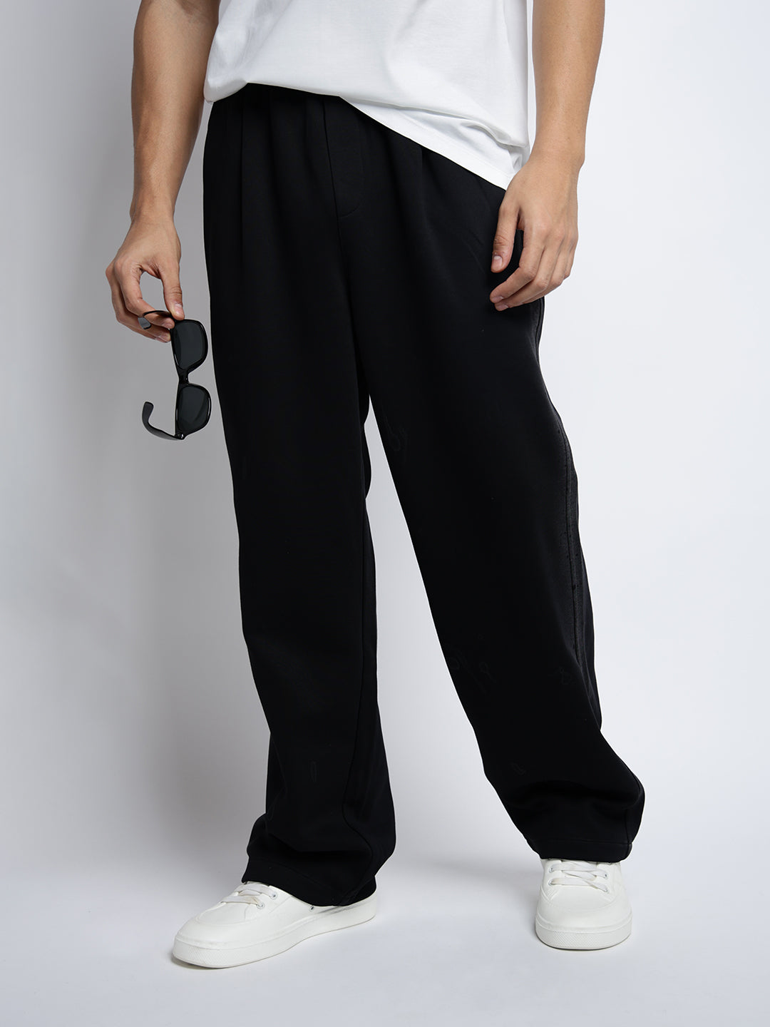 Men's Black Relaxed Fit Trousers with Faded Side Hem
