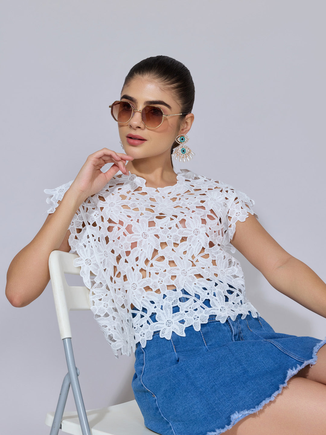 Women's Floral Crochet White Top with Cap Sleeves