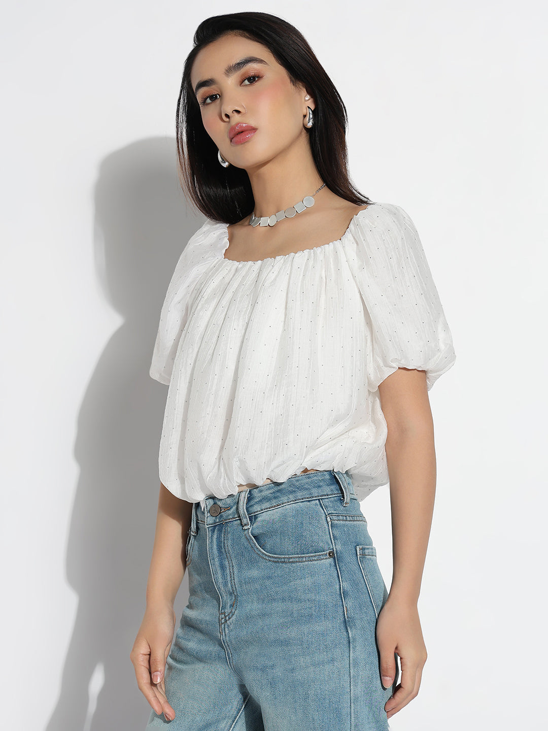 Women Square Neck White Solid Blouson Crop Top