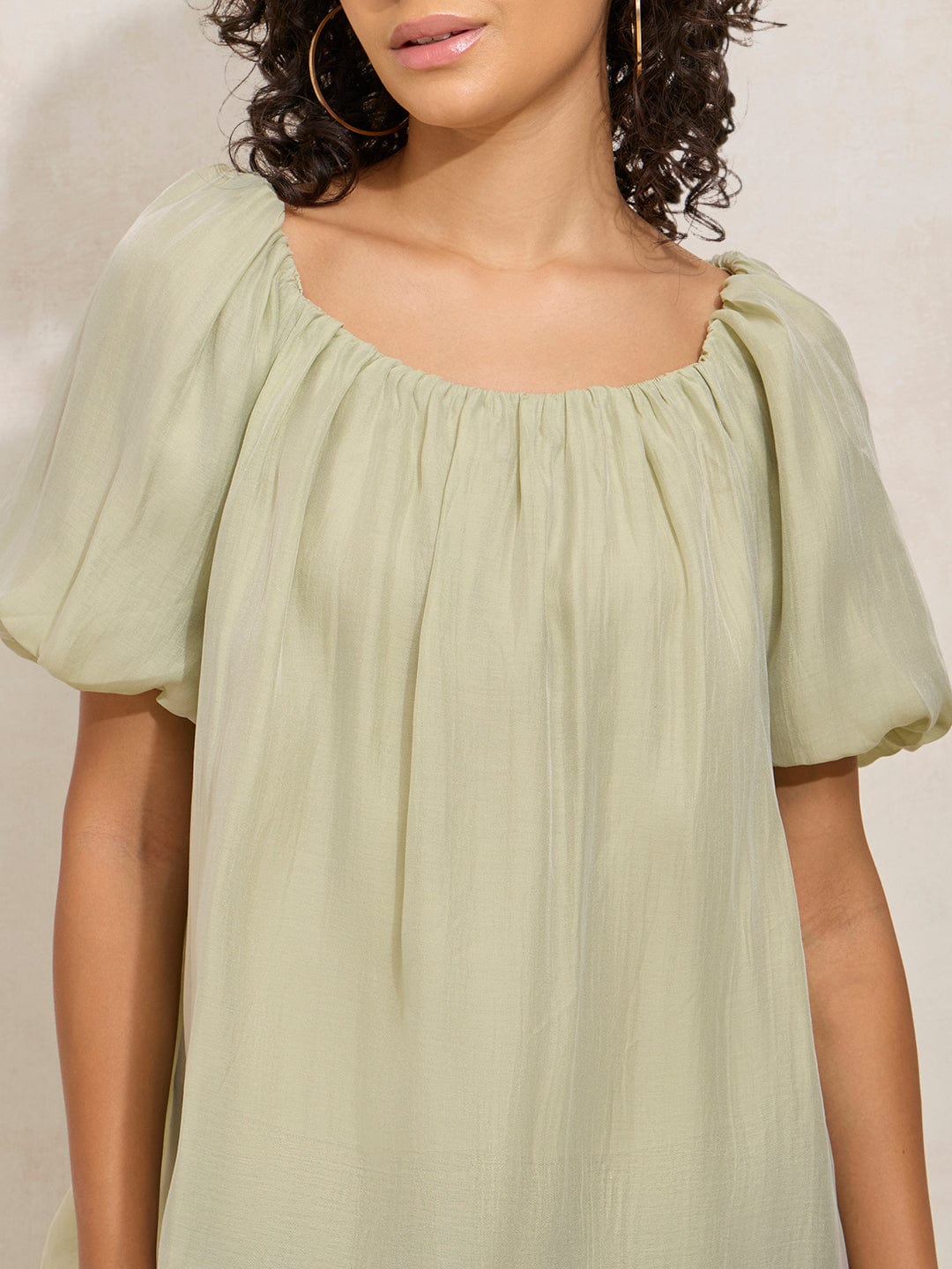 Women's Pleated Green Balloon Sleeves Round Neck Top