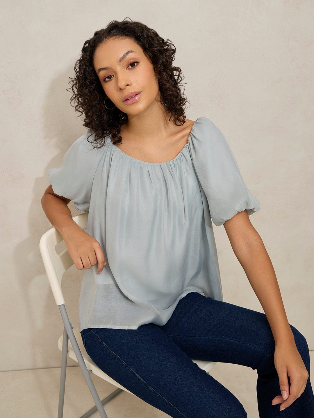 Women's Pleated Grey Balloon Sleeves Round Neck Top