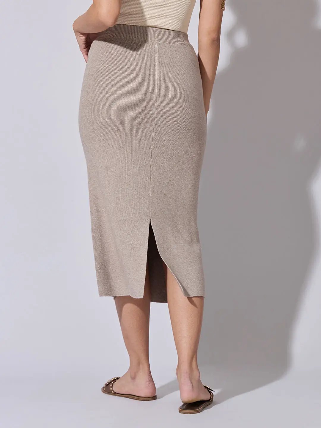 Women's Ribbed Beige Knit Midi Skirt