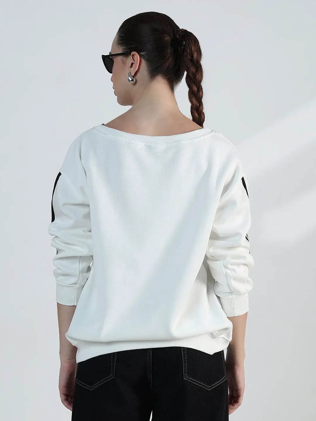 Women's Typography White Oversized Top - Uncategorized from SHOWOFFFF