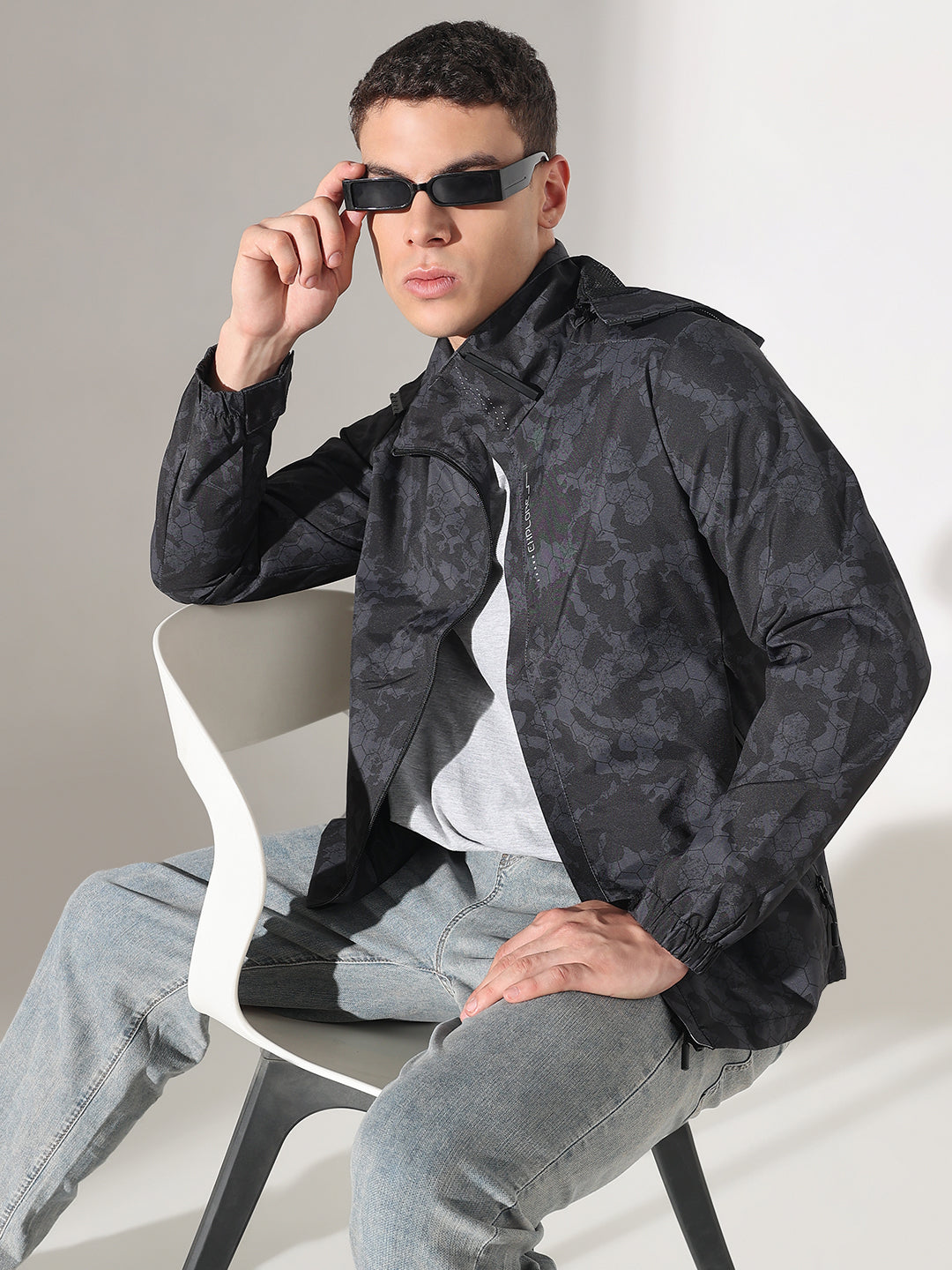 Men's Camouflage Black Jacket with Detachable Hood