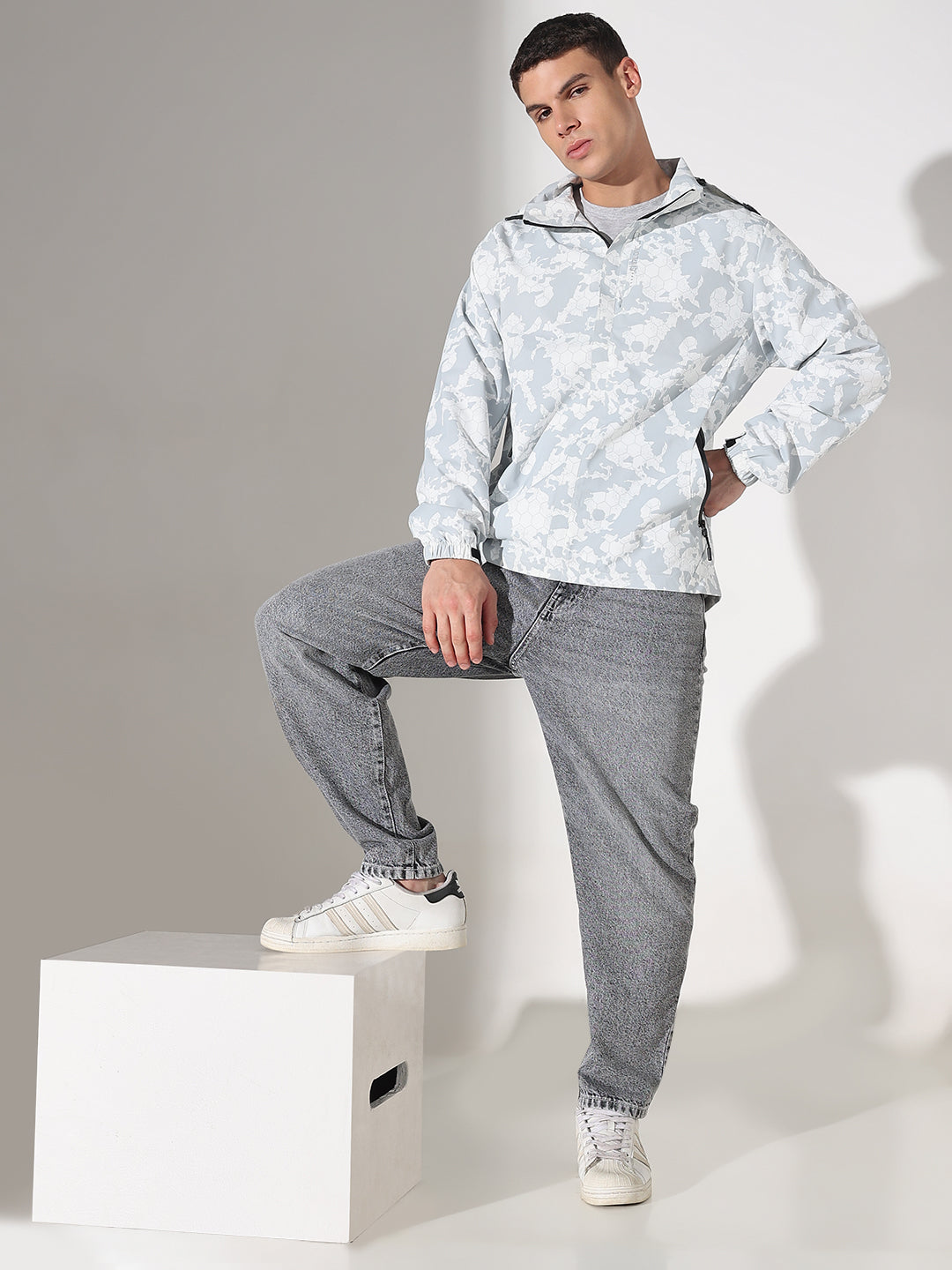 Men's Camouflage White Jacket with Detachable Hood