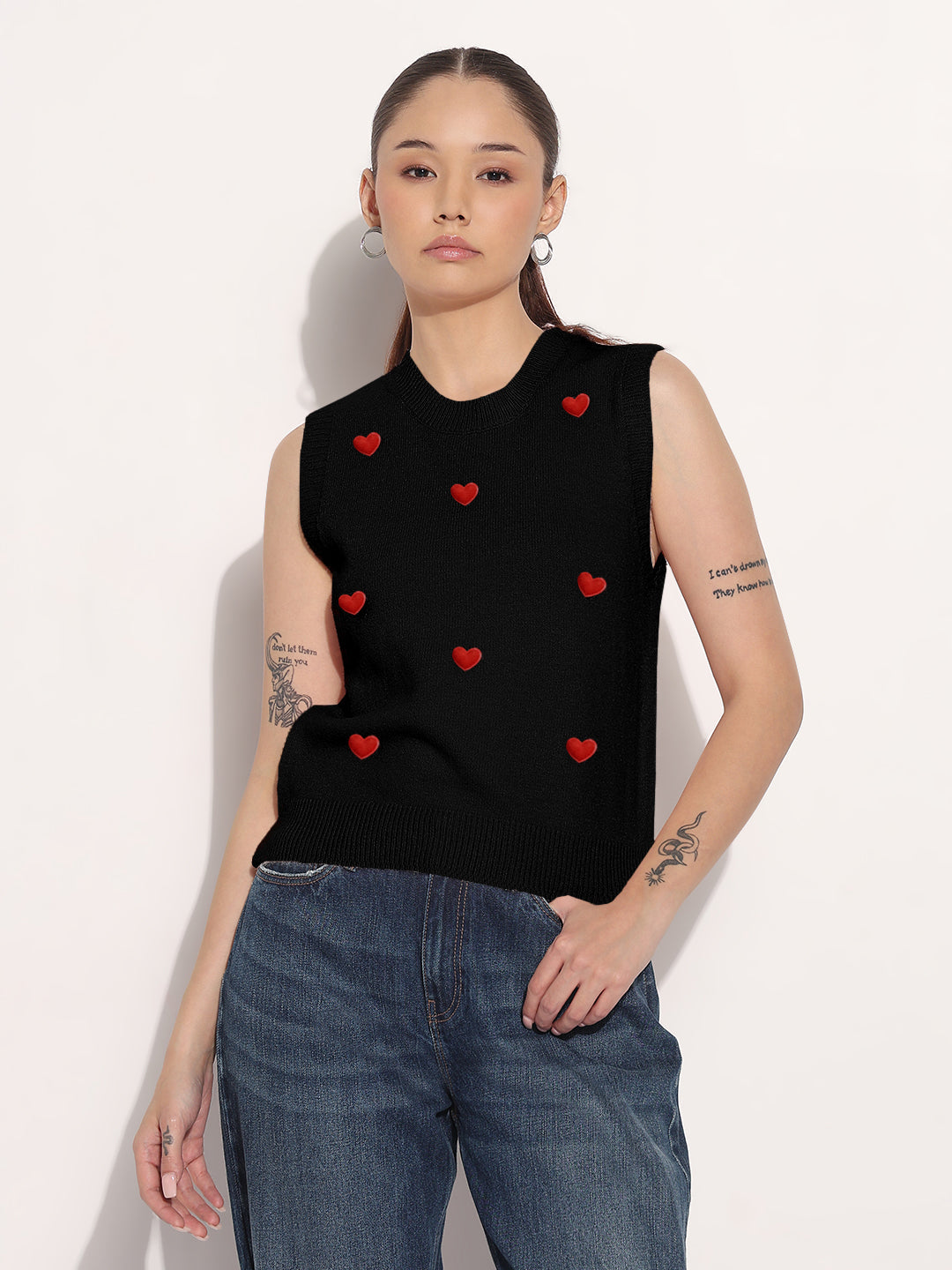 Women's Ribbed Black Round Neck Sleeveless Knitted Top with Heart Embellishments