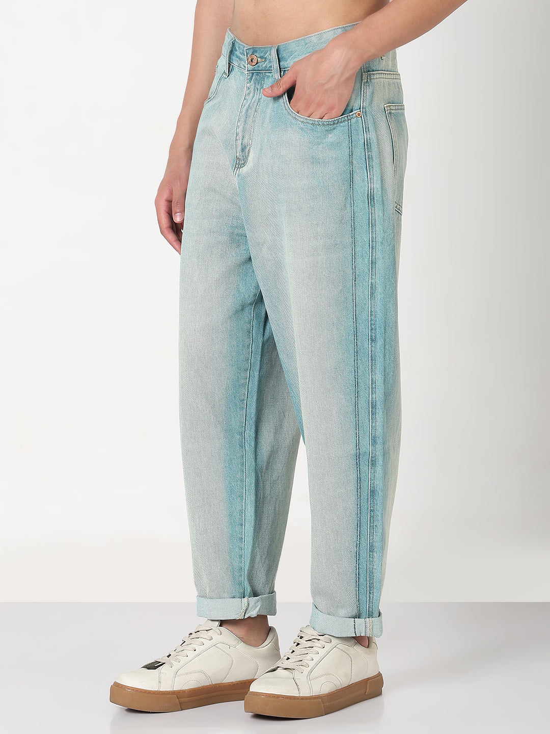 Men's Blue Washed Barrel Fit Jeans