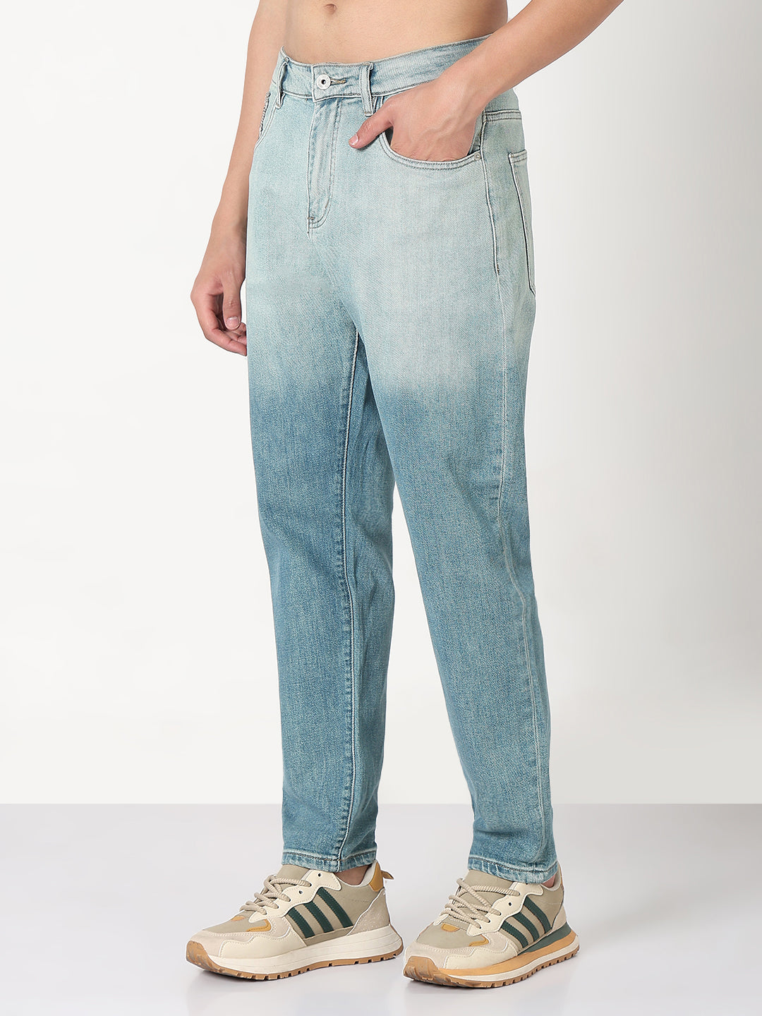 Men's Blue Slim Fit Ombre Jeans with Embroidered Pocket