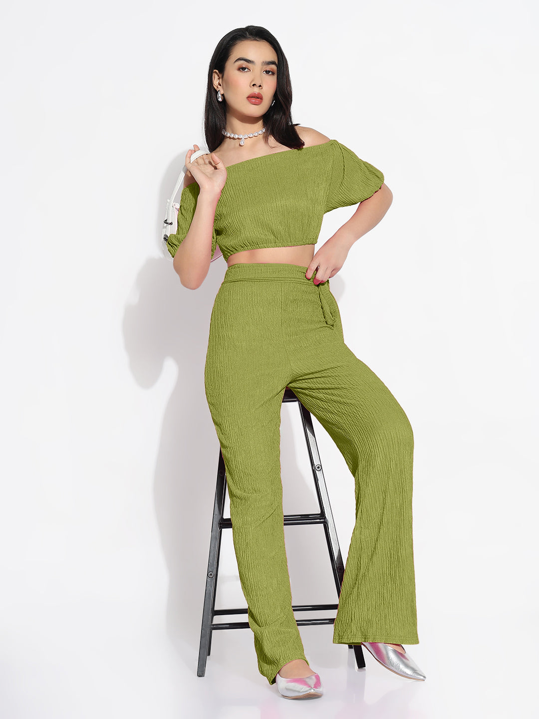 Women Green Solid Off-Shoulder Co-ords Set