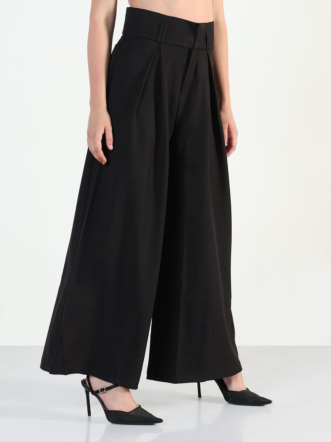 Women's Black Relaxed Fit Wide Leg Trousers