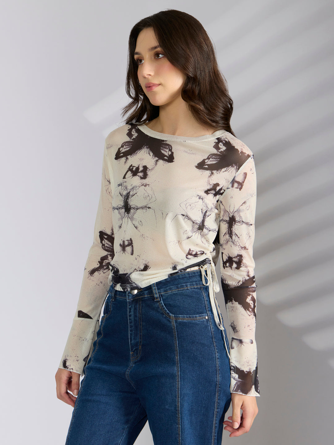 Women's Graphic White Fitted Ruched Mesh Top