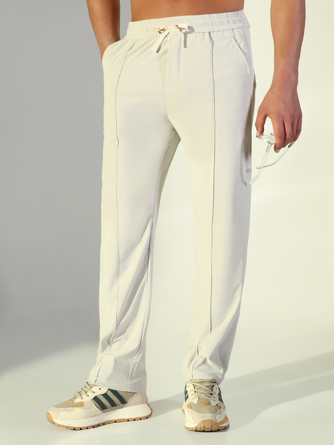 Men Cream Solid Straight Fit Trousers