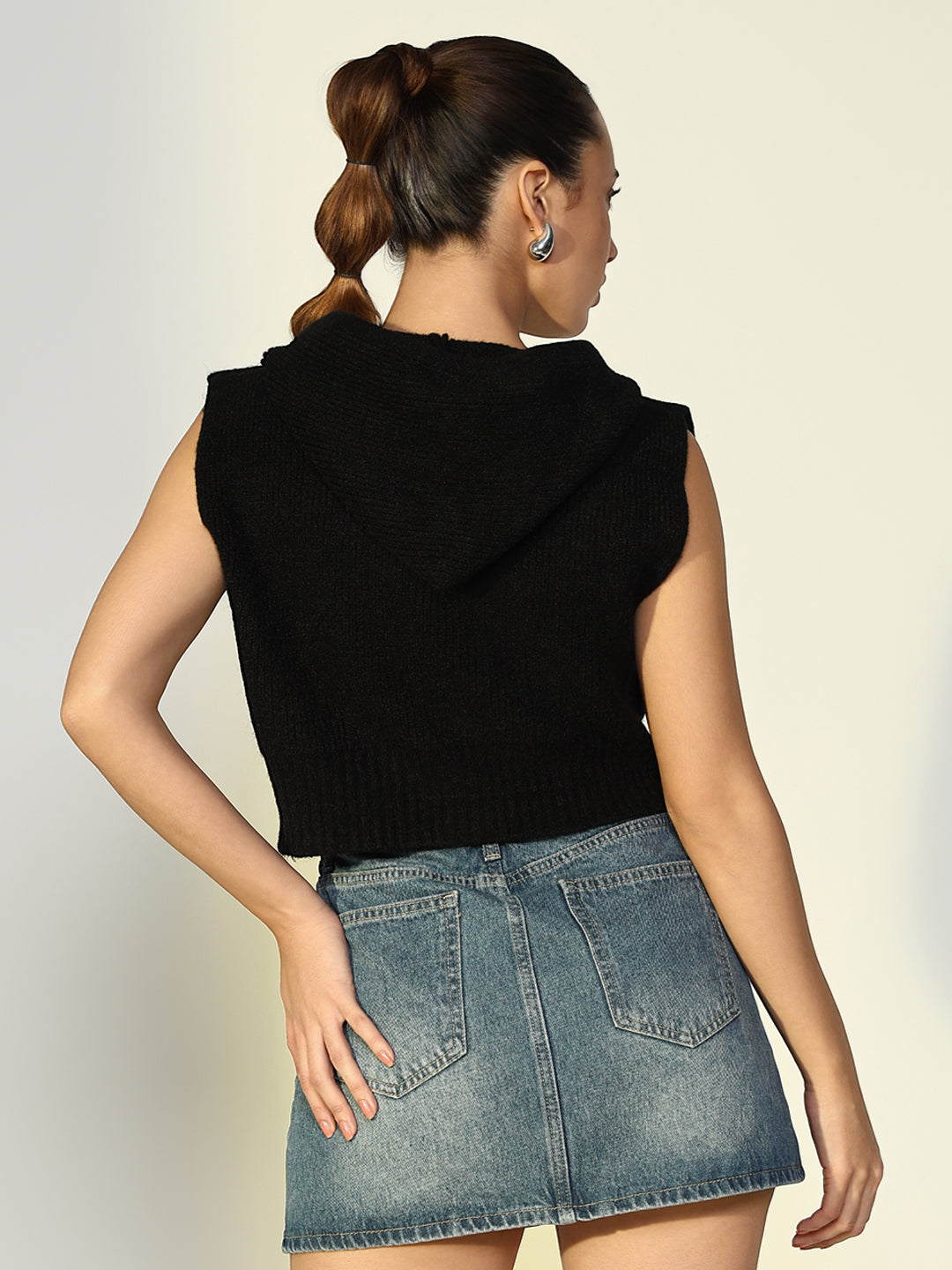 Women Solid Black Top