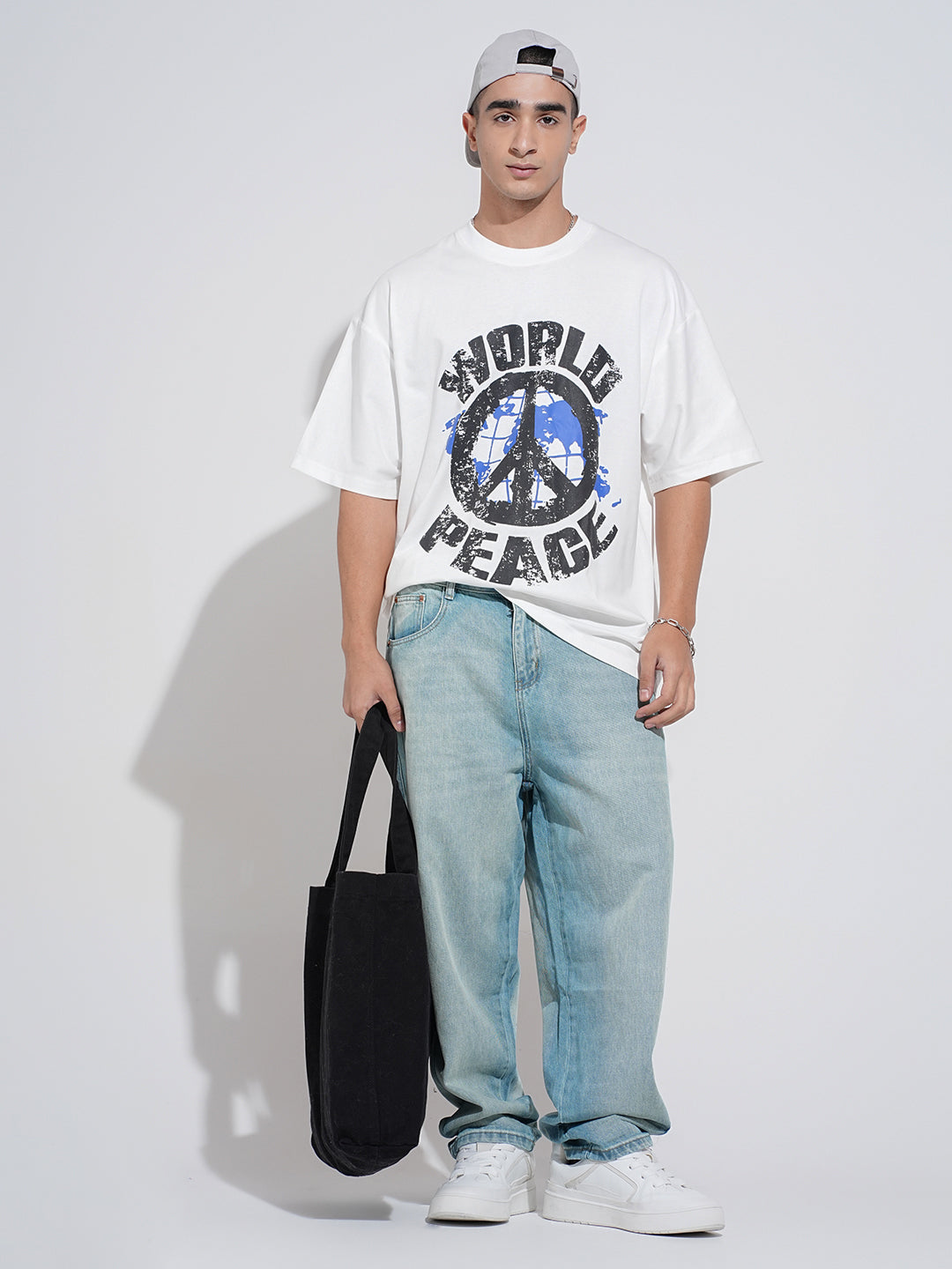 Men's Graphic Print White Short Sleeves Round Neck Oversized T-Shirt