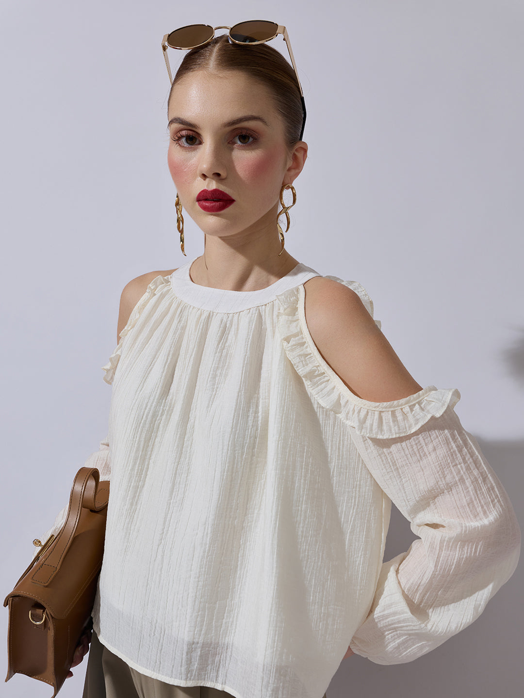 Women's Off-White Cold-Shoulder Ruffle Top
