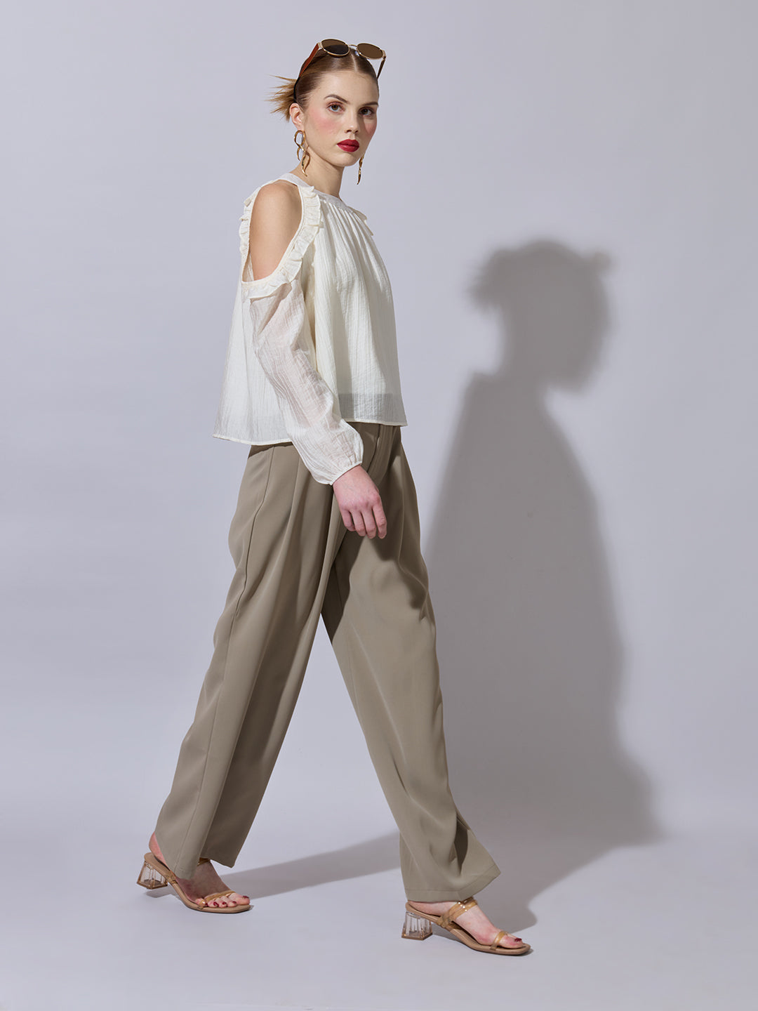 Women's Off-White Cold-Shoulder Ruffle Top